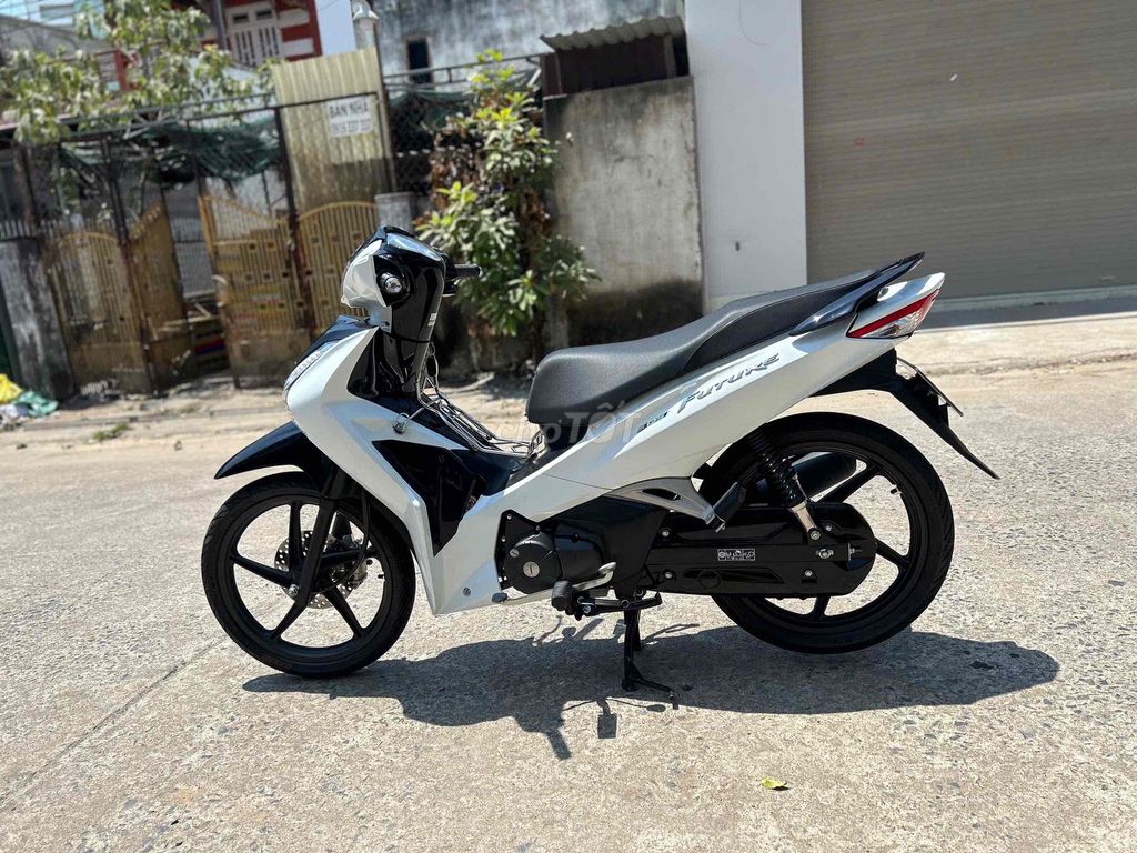 xe fu 2025 - ảnh 5