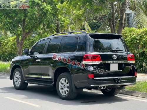 Toyota Land Cruiser VX 4.6 V8 2016 - ảnh 3