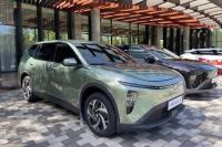 VinFast Limo Green AT 2026 - ảnh 1