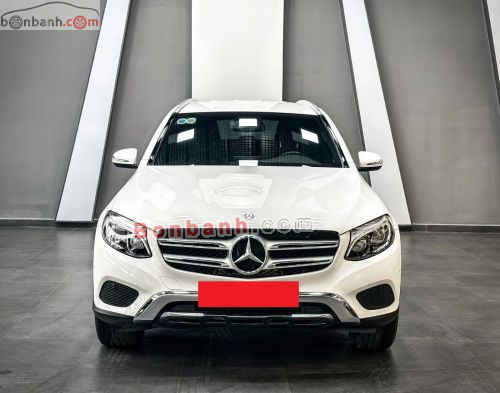 Mercedes-Benz 2018 - ảnh 1