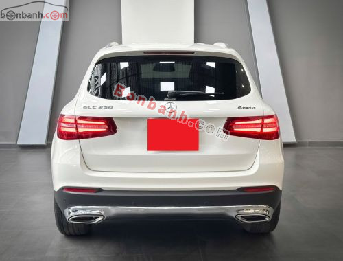 Mercedes-Benz 2018 - ảnh 2