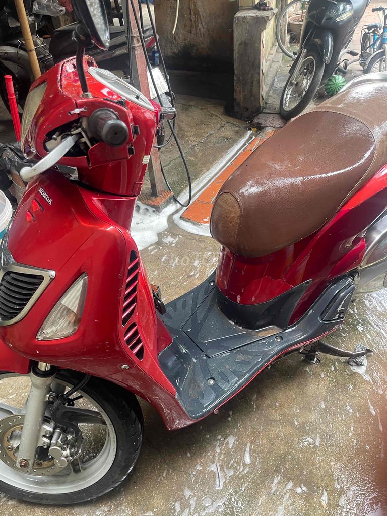Honda SH 2005 - ảnh 3