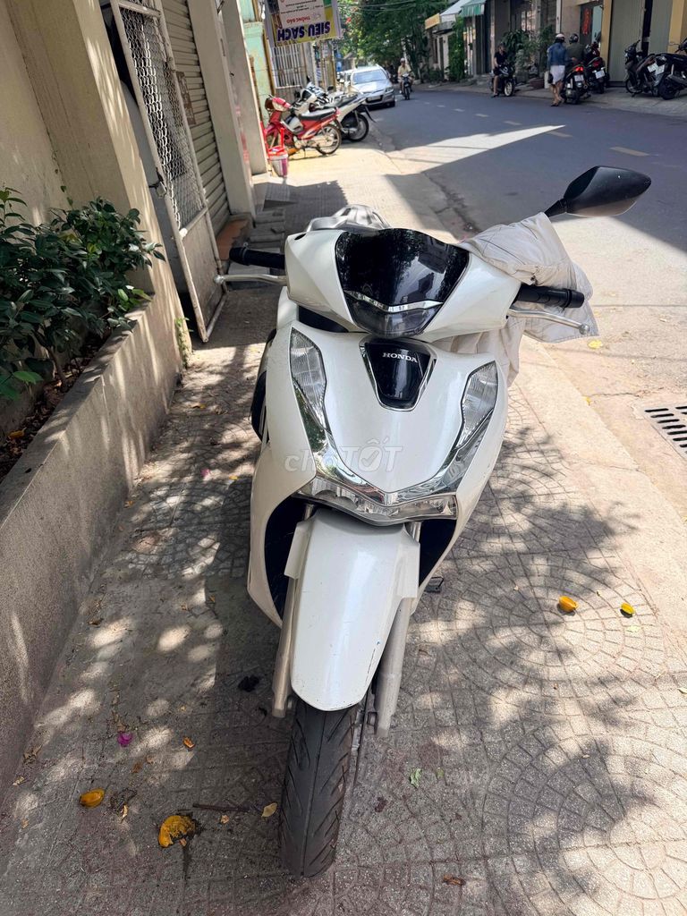 Honda SH 2025 - ảnh 1