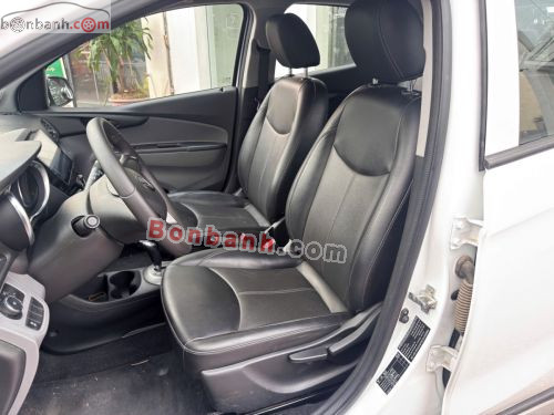 VinFast Fadil Tiêu chuẩn 1.4 AT 2022 - ảnh 5