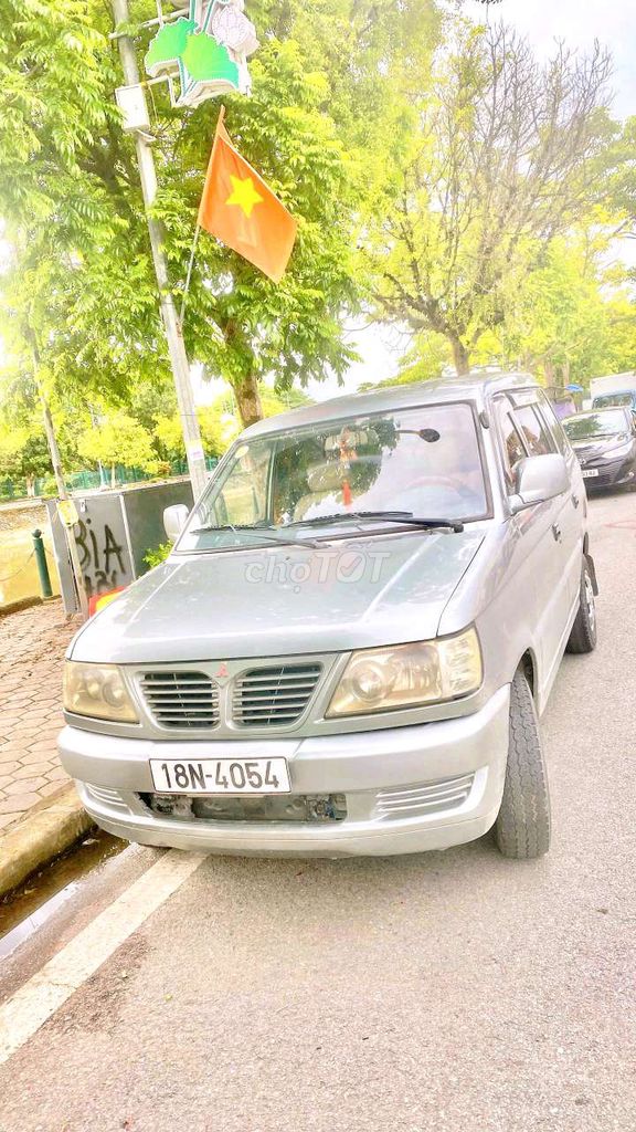 Mitsubishi Jolie 2002 - ảnh 1