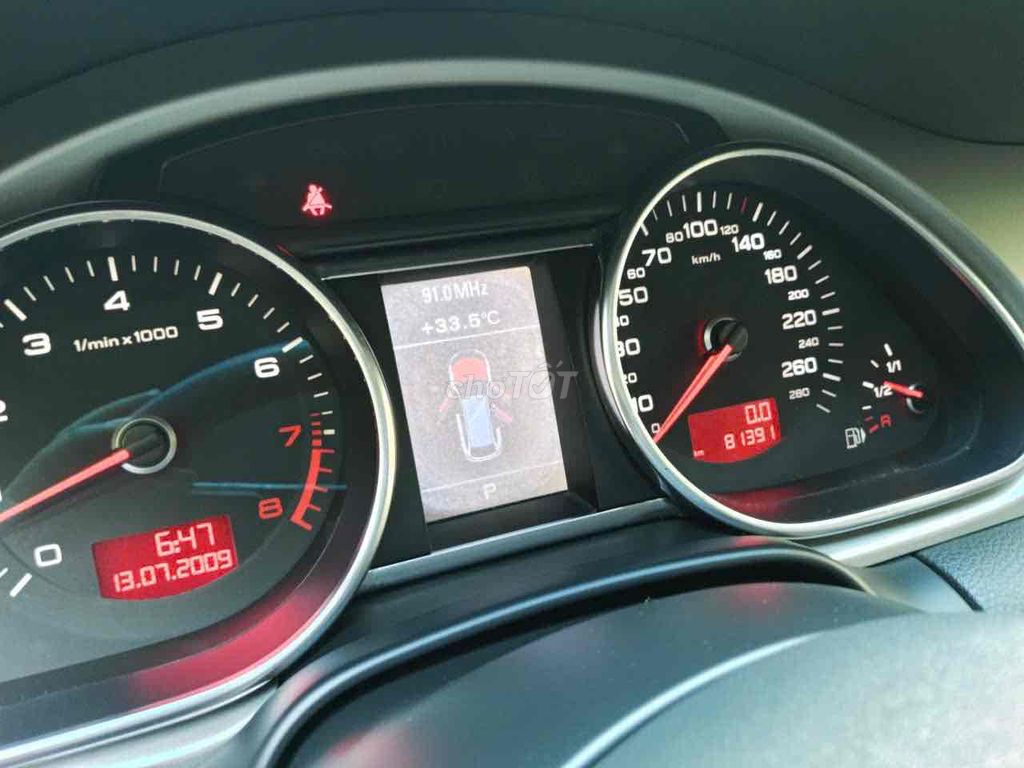 Audi Q7 2009 - ảnh 3