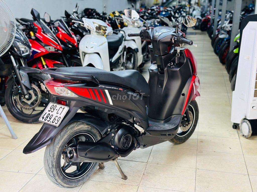 XE M 2022 - ảnh 2