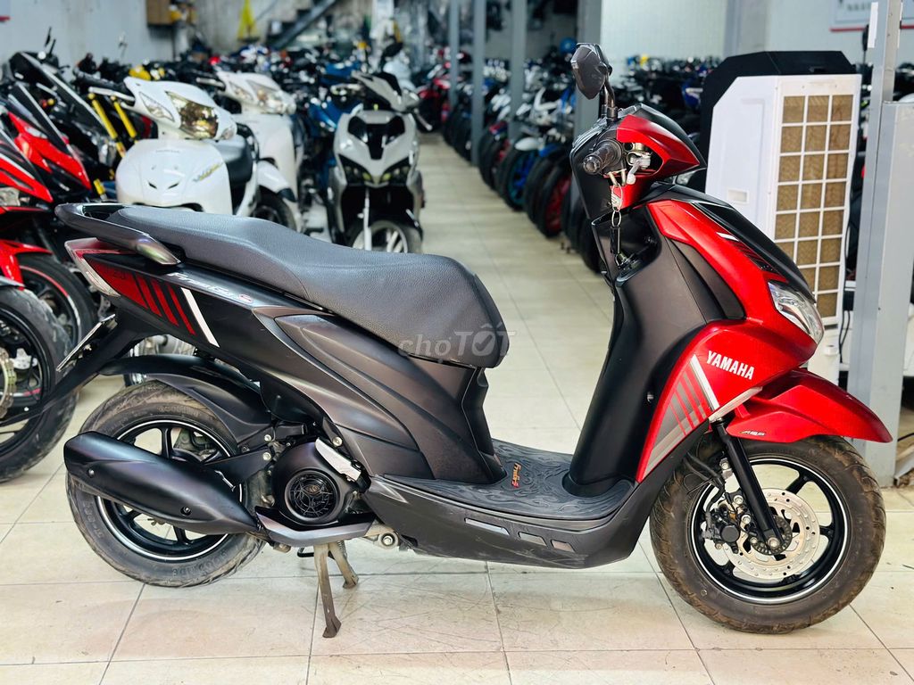 XE M 2022 - ảnh 4