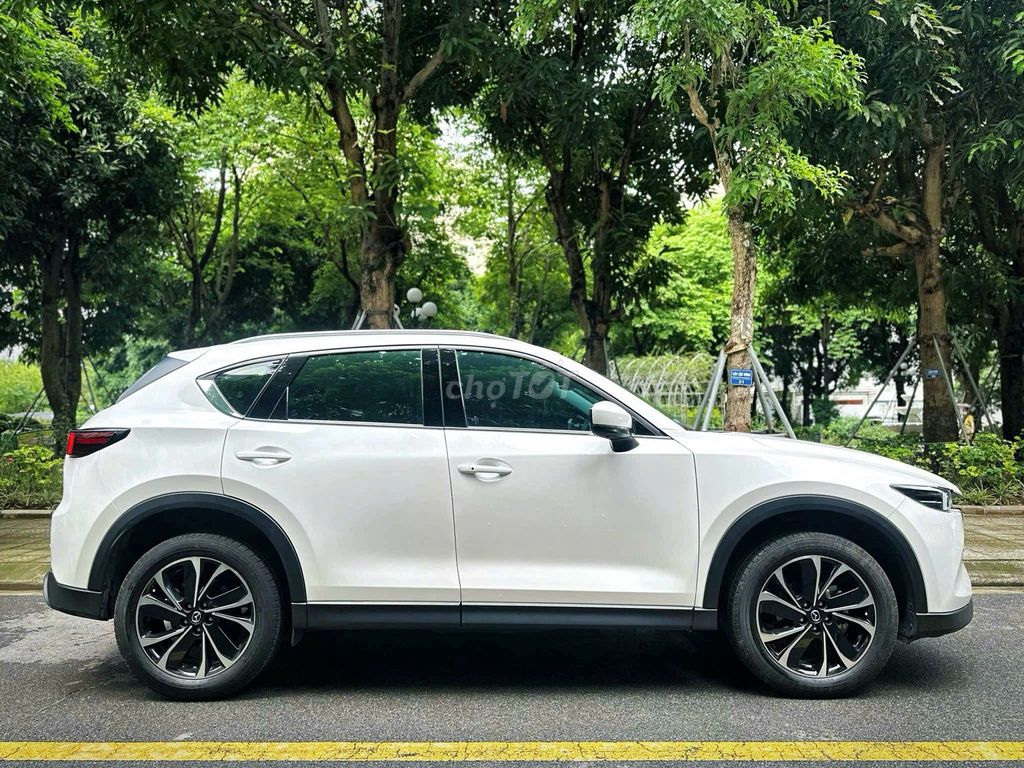 Mazda 2025 - ảnh 4