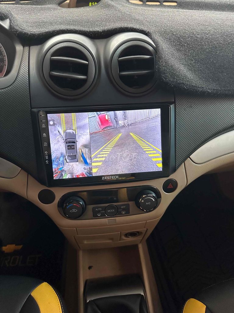 Chevrolet Aveo 2015 - ảnh 1