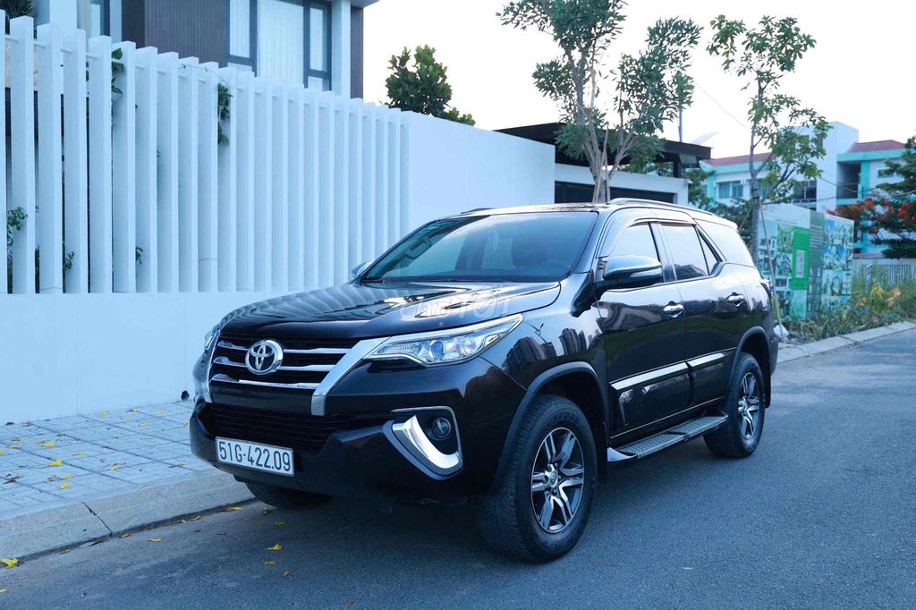 Toyota Fortuner 2017 - ảnh 1