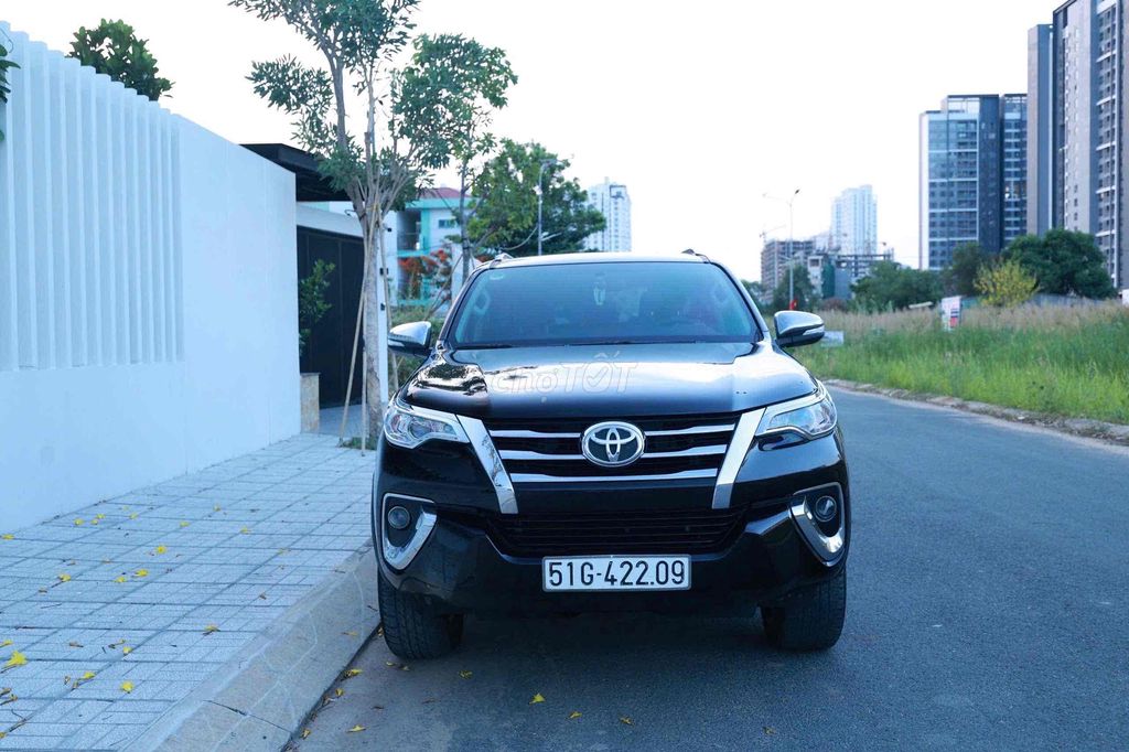 Toyota Fortuner 2017 - ảnh 2