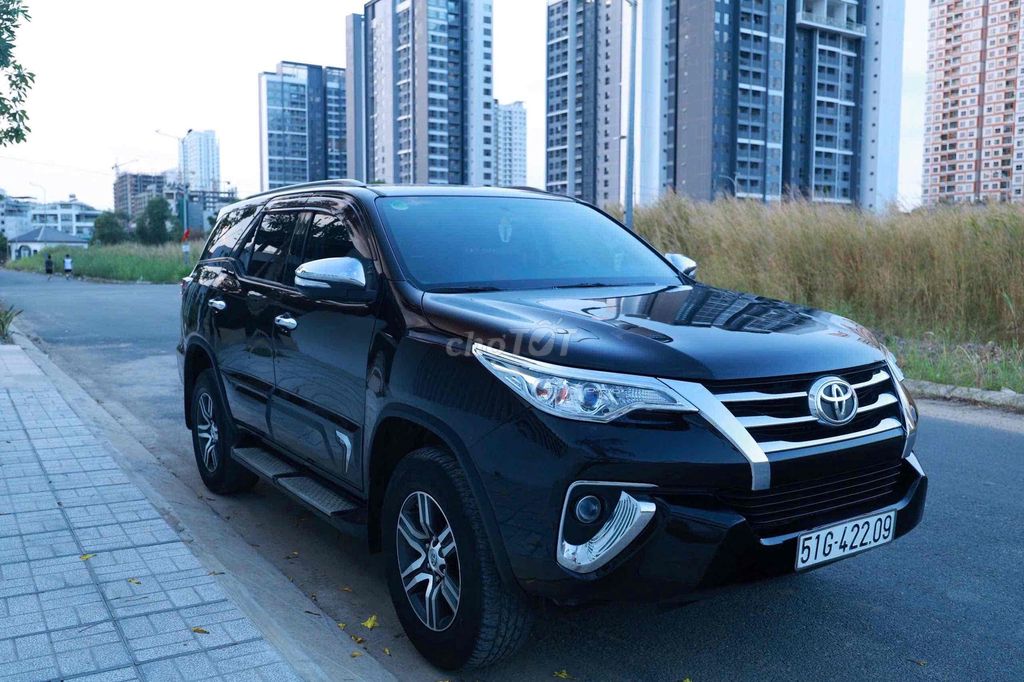 Toyota Fortuner 2017 - ảnh 3