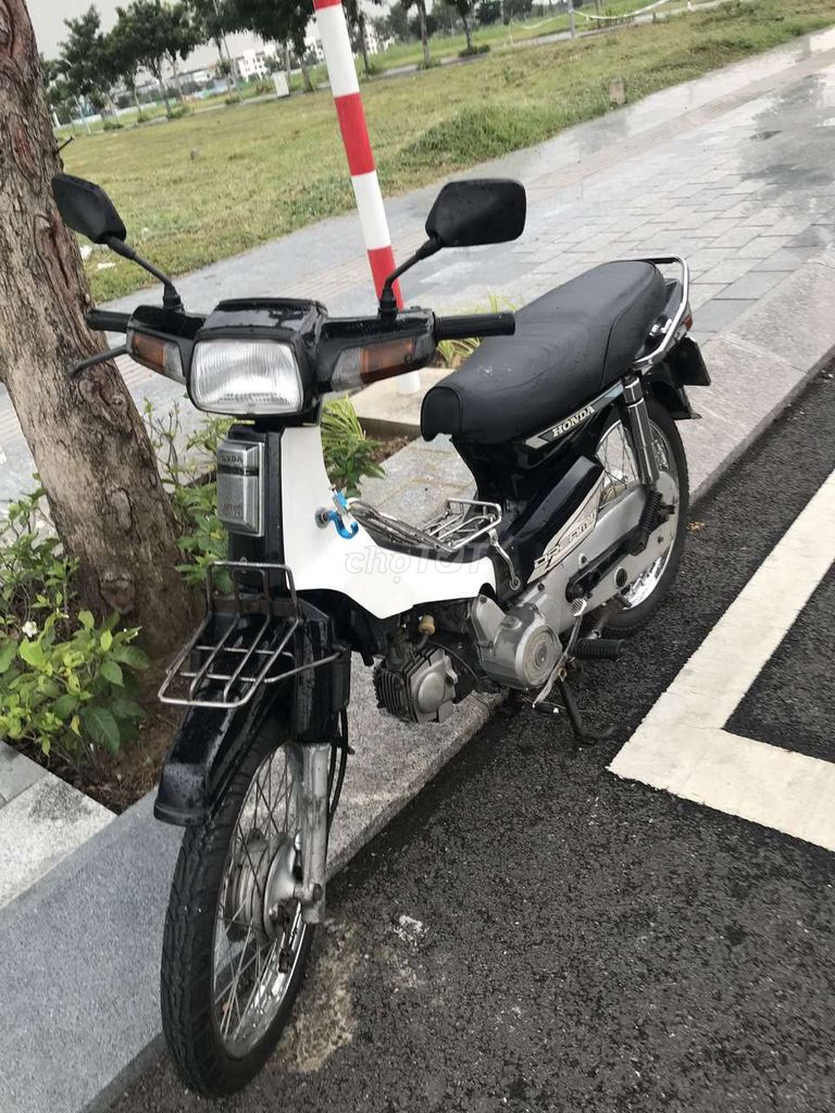 Honda Dream 1991 - ảnh 2
