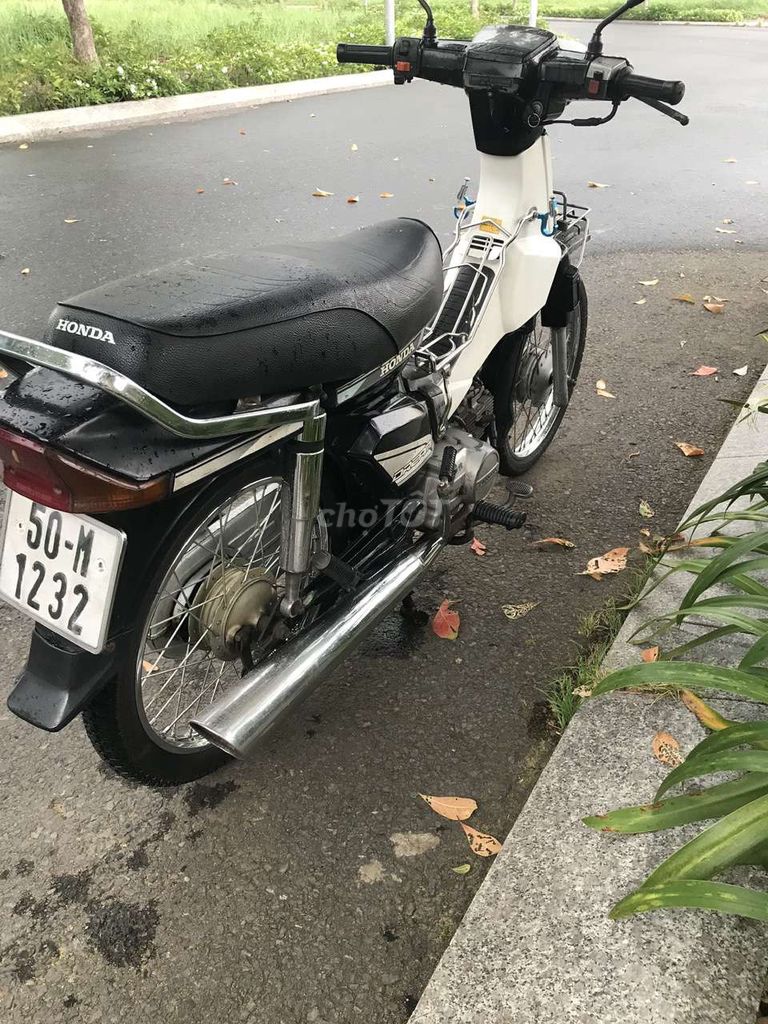 Honda Dream 1991 - ảnh 3