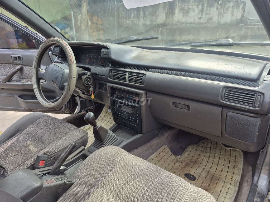 Toyota Camry 1988 - ảnh 5