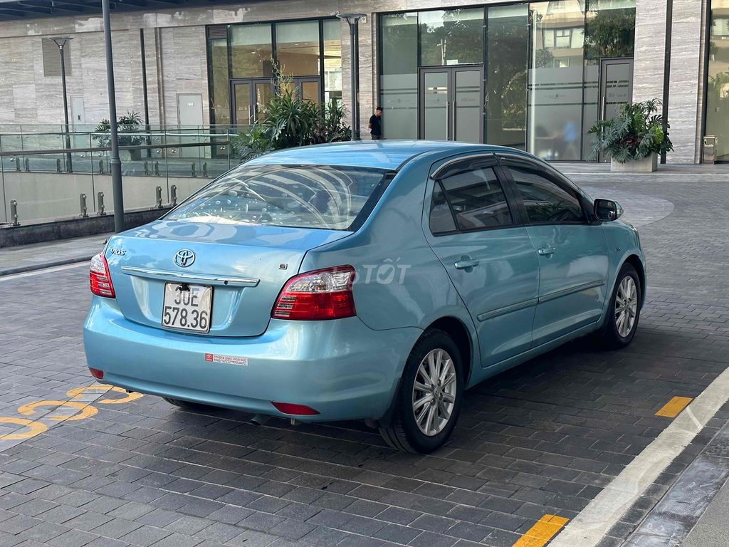 Toyota Vios 1.5G - ảnh 4