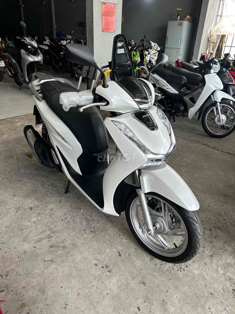 Honda SH 2025 - ảnh 2