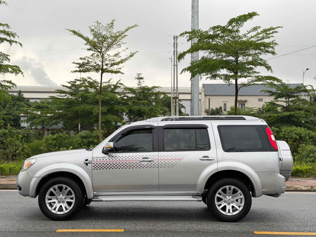 Ford Everest 2013 - ảnh 4