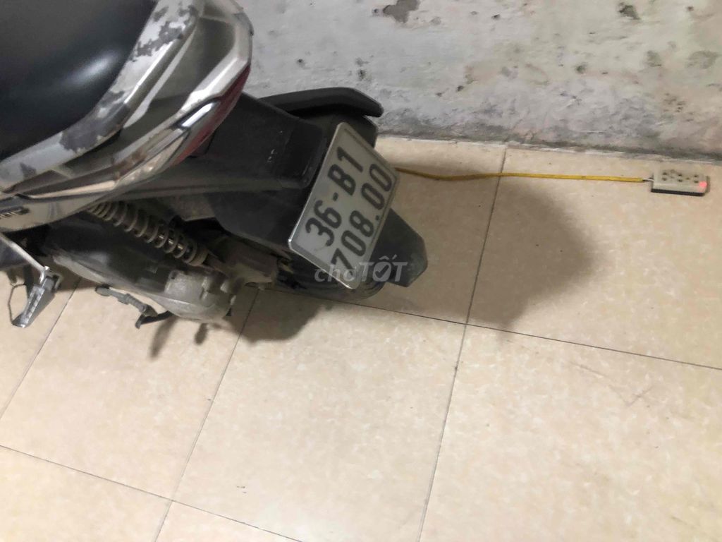 Honda Air Blade 2010 - ảnh 2