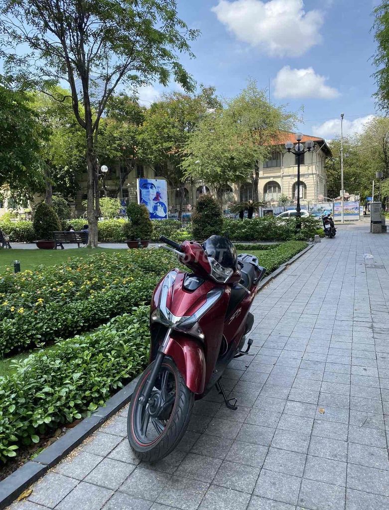 Honda SH 2017 - ảnh 1