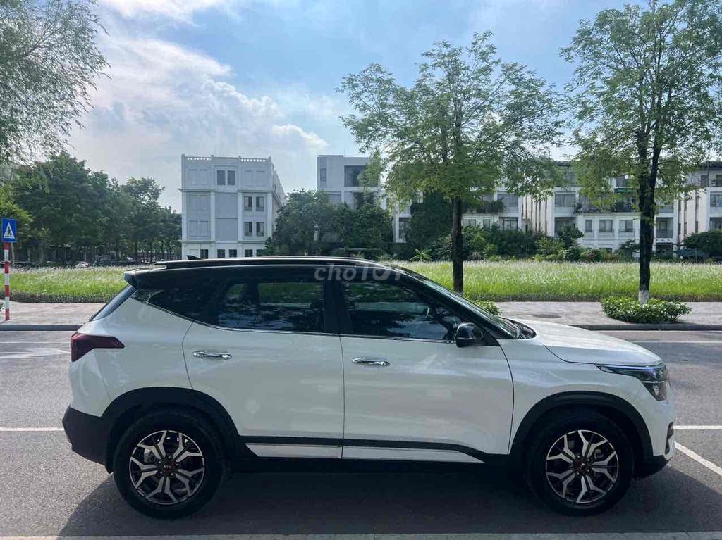 Kia Seltos 2020 - ảnh 2