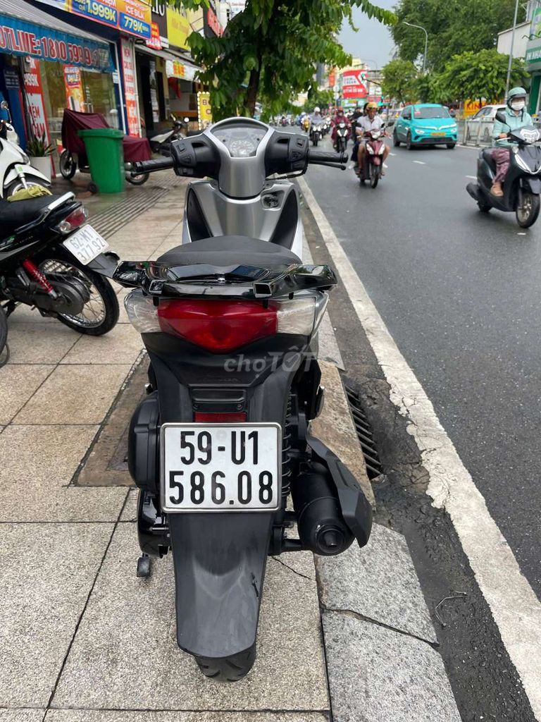 Honda SH 2015 - ảnh 2