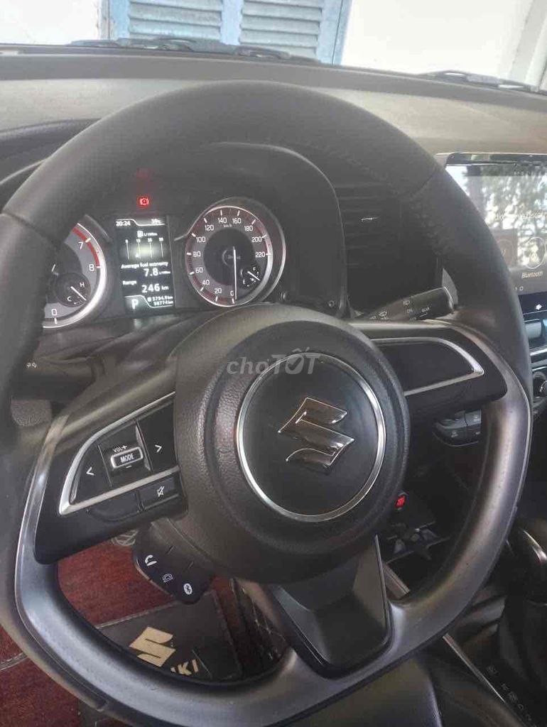 Suzuki 2022 - ảnh 2