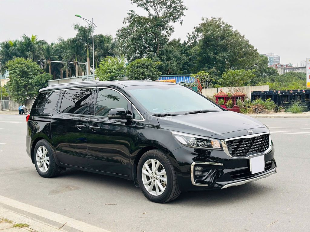 Kia Sedona 2021 - ảnh 2
