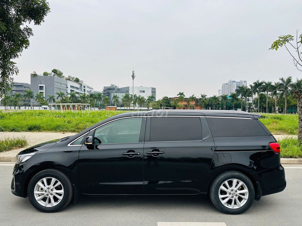 Kia Sedona 2021 - ảnh 5
