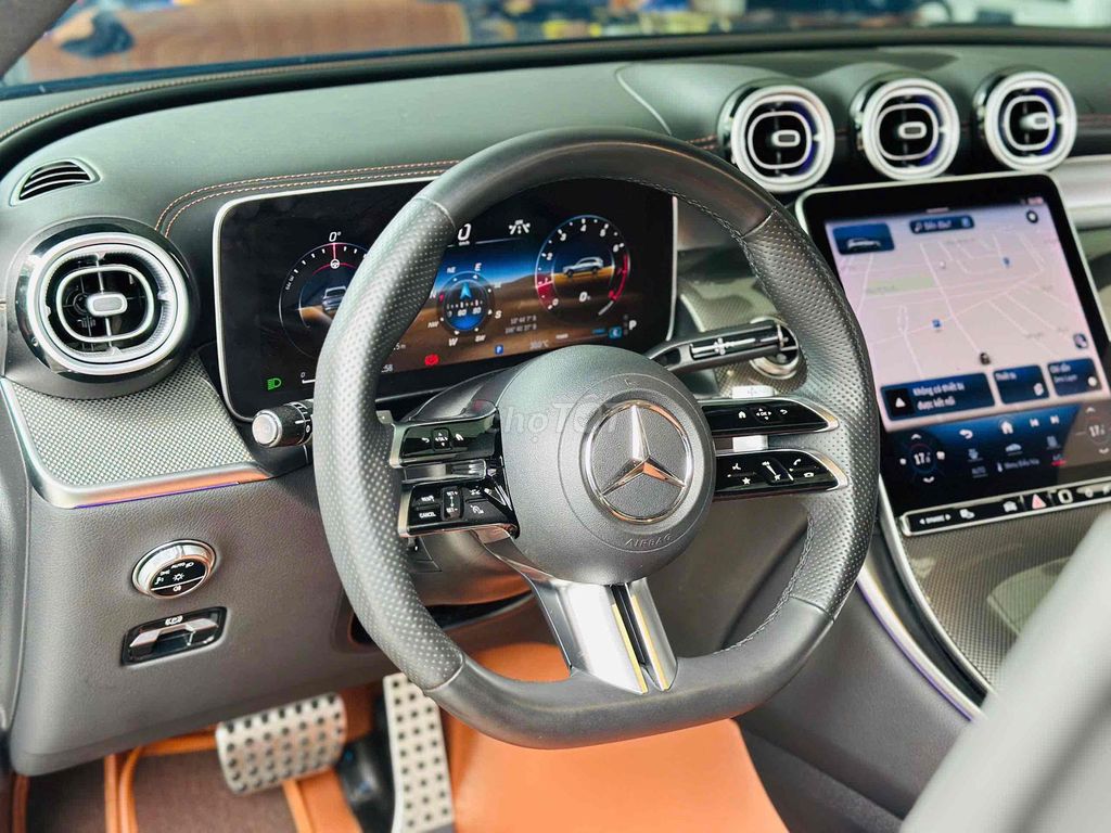 Mercedes-Benz GLC 300 4Matic 2023 - ảnh 4