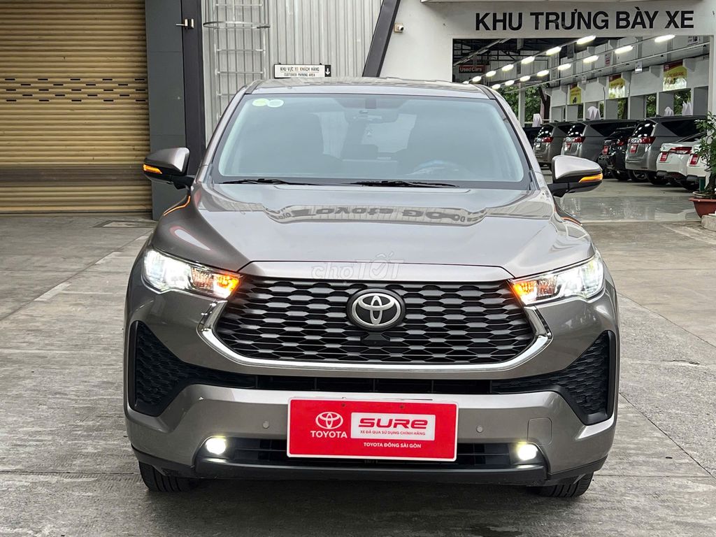 Toyota Innova Cross 2025 - ảnh 1