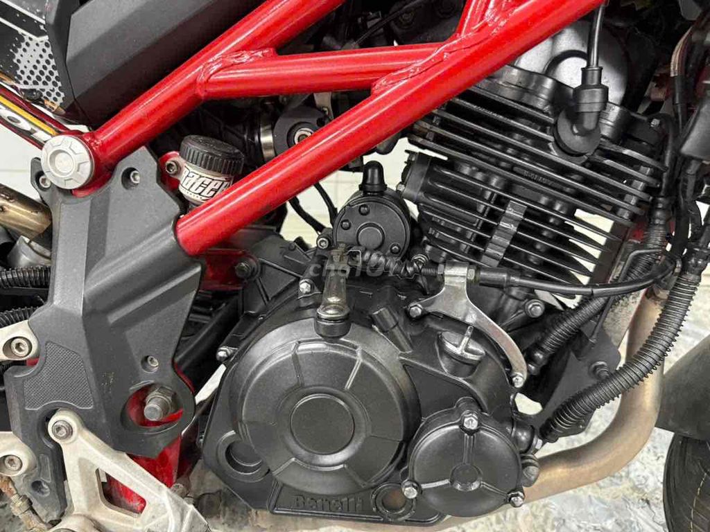 Benelli TNT 2017 - ảnh 3