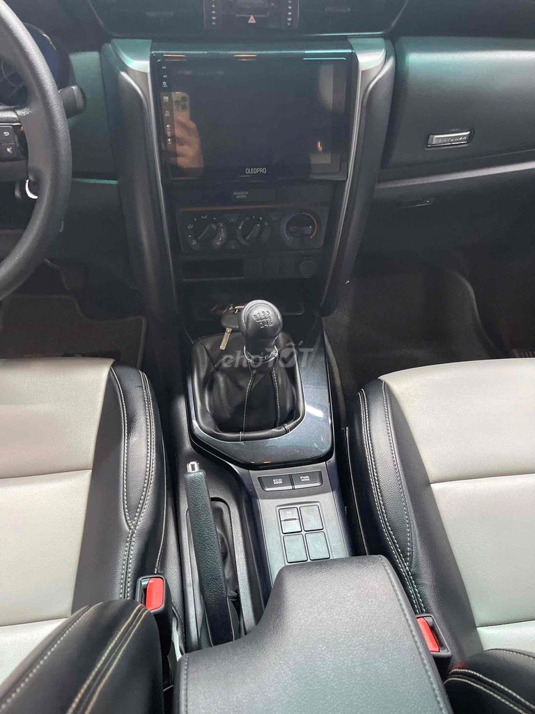 Toyota Fortuner 2020 - ảnh 3
