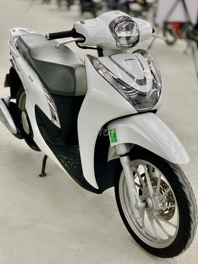 Honda SH Mode 2025 - ảnh 1