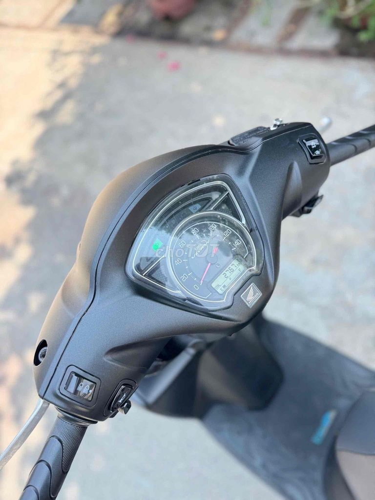 Honda Vision 2024 - ảnh 4
