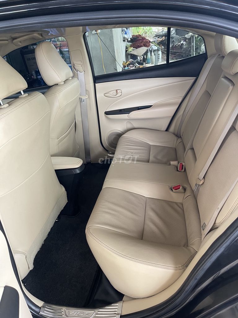 Toyota Vios E CVT 2022 - ảnh 4