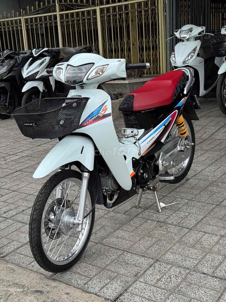 Honda Fu 2005 - ảnh 4