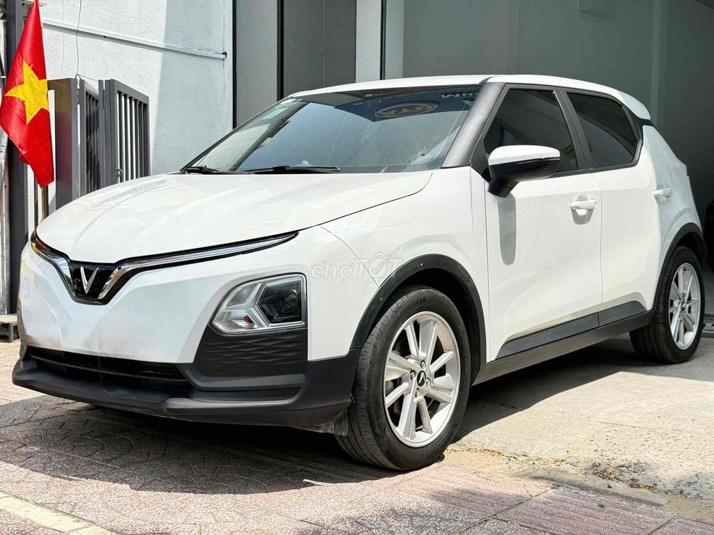 VinFast 2025 - ảnh 2