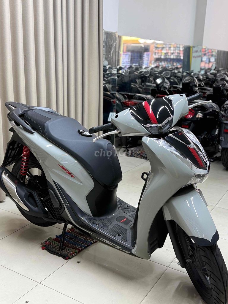 Honda SH 2023 - ảnh 3
