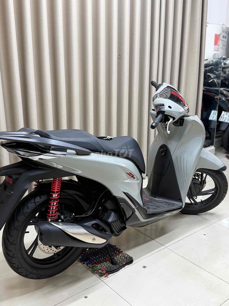 Honda SH 2023 - ảnh 5