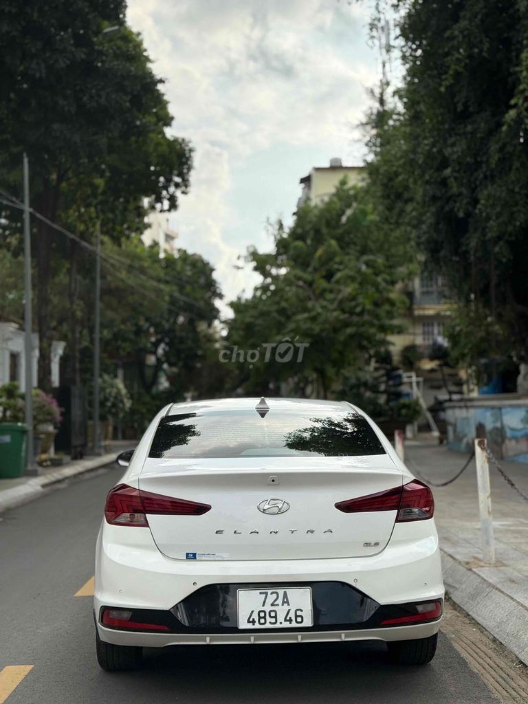 Hyundai Elantra 2021 - ảnh 5