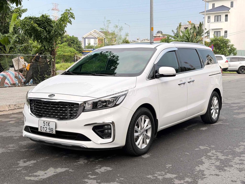 Kia Sedona 2021 - ảnh 3