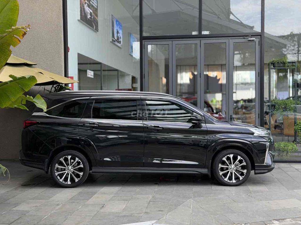 Toyota Veloz Cross 2025 - ảnh 3