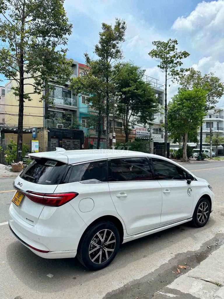 BYD M6 2026 - ảnh 5