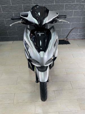 Honda Air Blade 2025 - ảnh 1