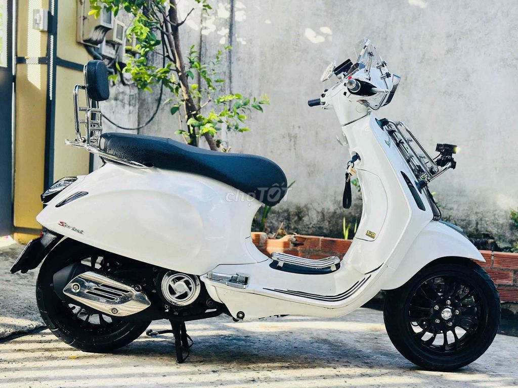 Piaggio Vespa 2015 - ảnh 4