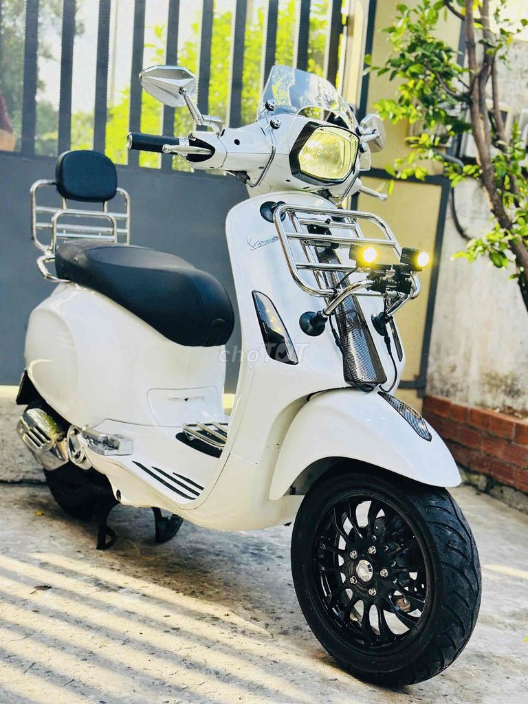 Piaggio Vespa 2015 - ảnh 5