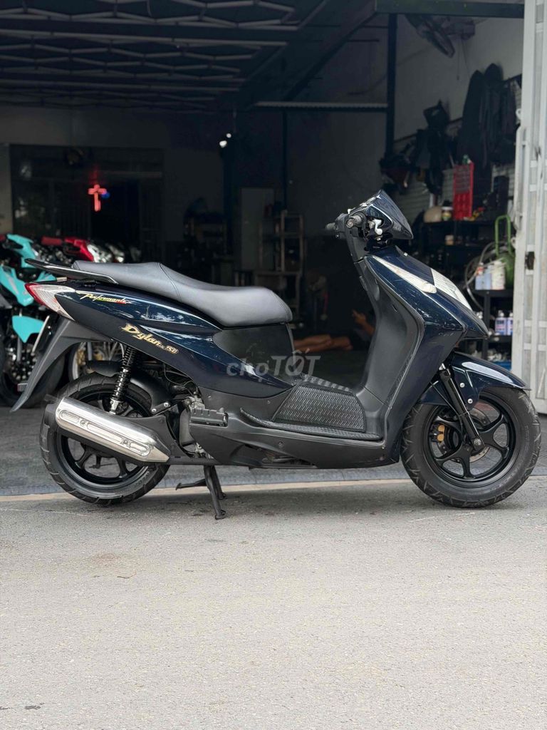 Honda Dylan 2005 - ảnh 2