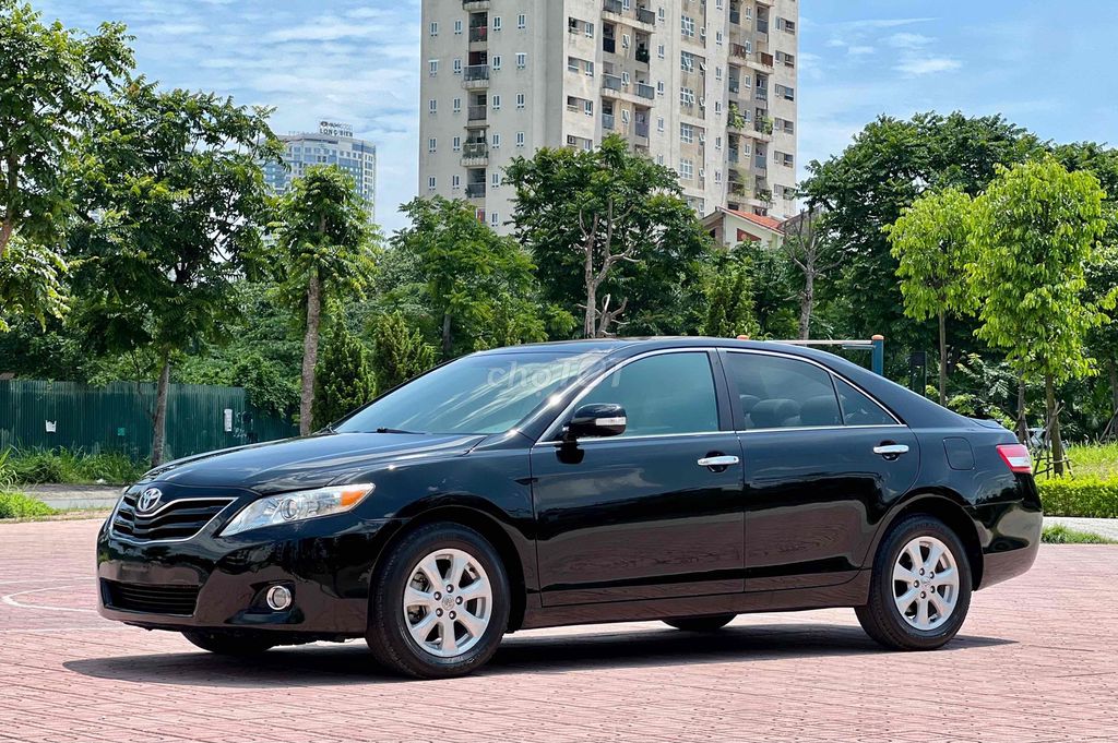 Toyota Camry LE 2.5 2010 - ảnh 2